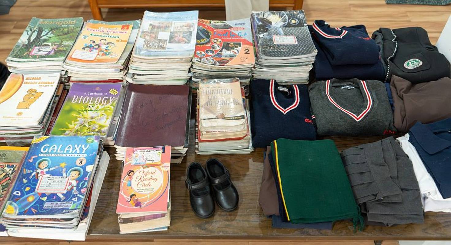 Zirlaibu, Uniform leh zirlai kaihhnawih bungraw inthleng tawnna hun UD&PA-in buatsaih