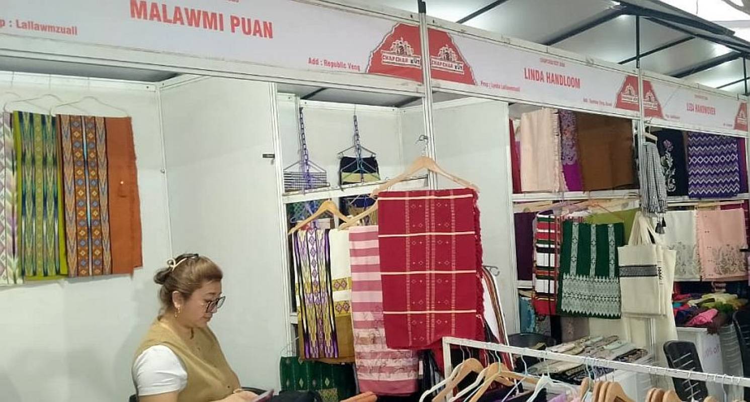 Vanapa Hall chhak AR chhuahsan ramah Chapchar Kut Exhibition hawng