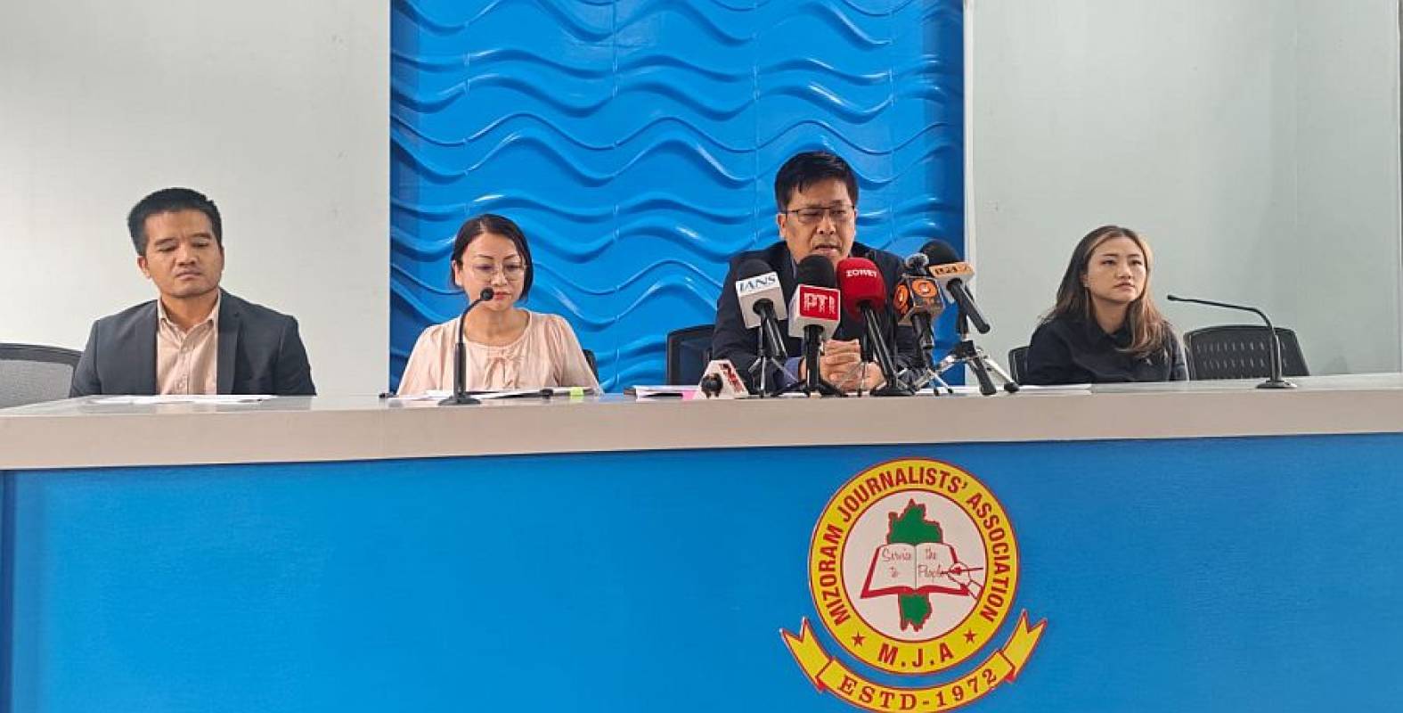 A bik taka electoral roll ennawn Special Intensive Revision neih tur CEO in puang; In tinah BLO an kal dawn