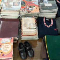 Zirlaibu, Uniform le